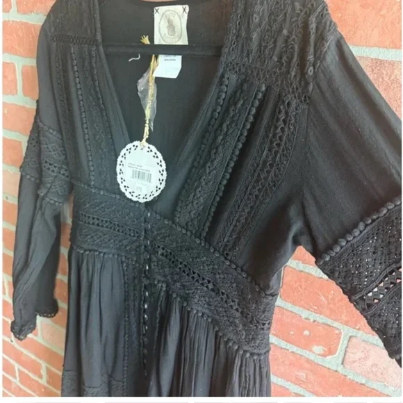 Chic Black Long Sleeve Dress - Picture 9 of 11